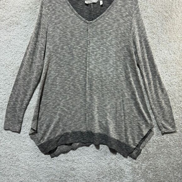 Soft Surroundings Tunic Top Women's Medium Gray V-Neck Sharkbite Hem Long Sleeve - Picture 3 of 9